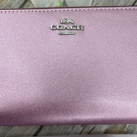 Coach Leather Metallic Pink Long Zip Around Wallet Bag Purse - Picture 4 of 11